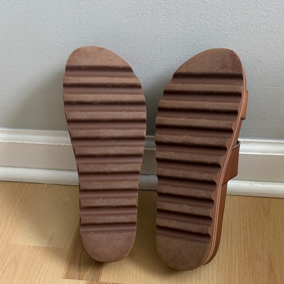 Reef Cushion Vista Hi - Picture 3 of 3